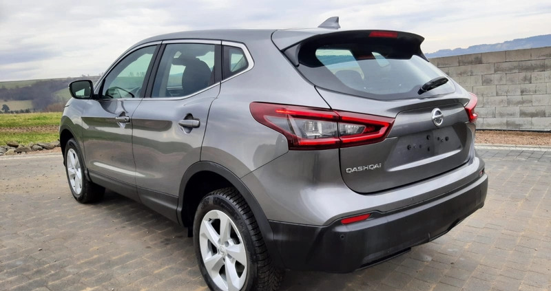 Nissan Qashqai cena 62700 przebieg: 36000, rok produkcji 2020 z Chojnice małe 121